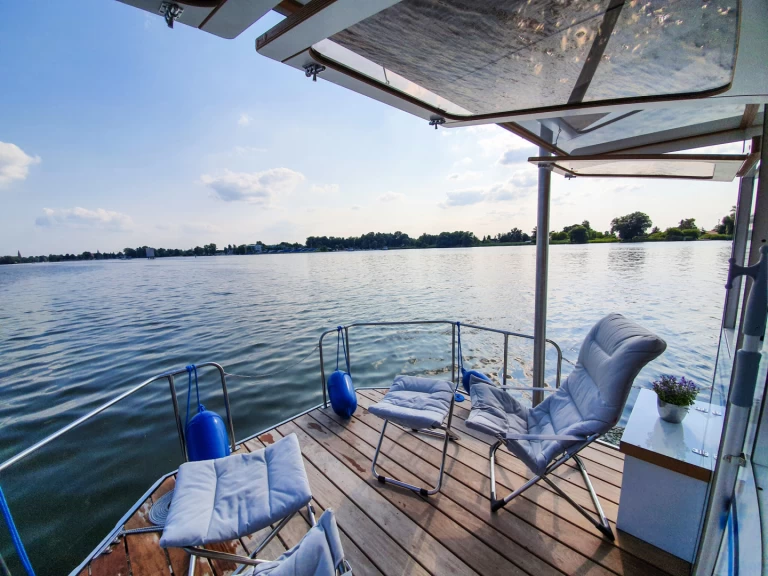 Louez un Rollyboot Max à Lübz