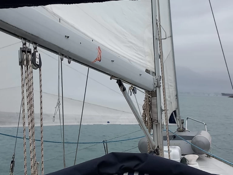 Louez un Cantiere Del Pardo Grand Soleil 40 à La Spezia