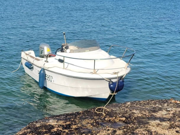 Bénéteau Antares 450 a louer à France