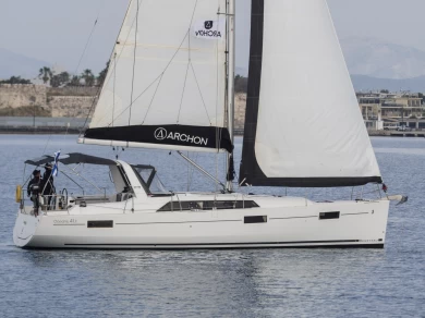 Bénéteau Oceanis 41.1 da affittare a  Rhodes (Ville)