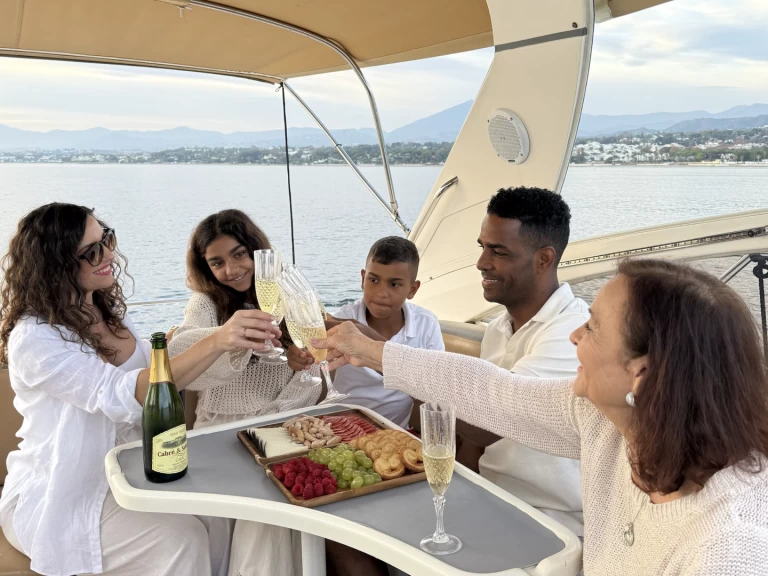 Princess Princess 42 a louer à Marbella