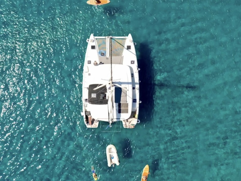 Louer Catamaran avec ou sans skipper Lagoon à Palioúri