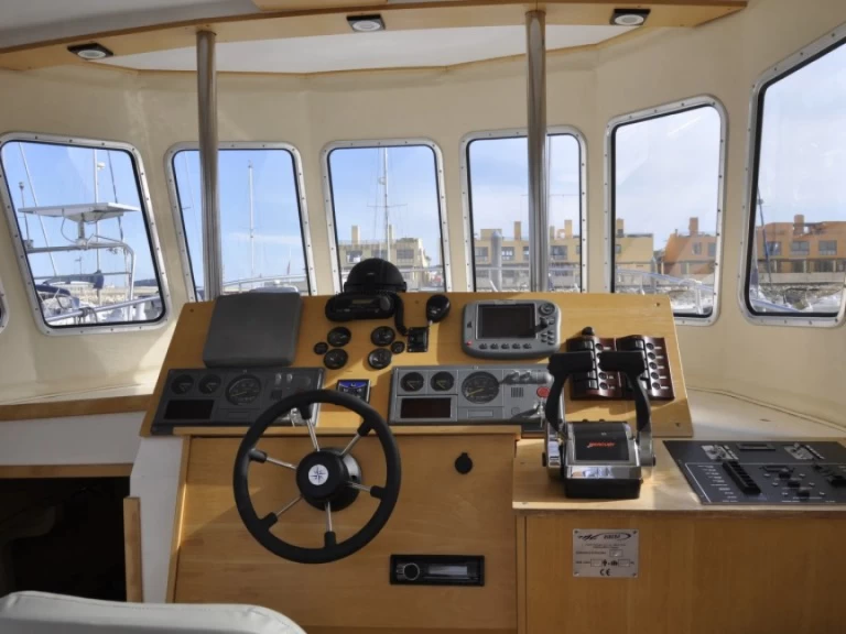 Location bateau Ribera 980 à Marina de Portimão sur Samboat