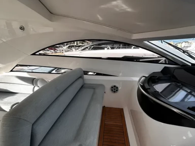 Location bateau Sunseeker Portofino 53 à Marina de Dénia sur Samboat
