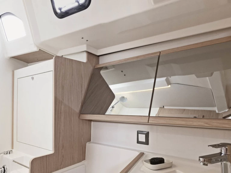 Location à Gouviá - Bénéteau Oceanis 46.1 sur SamBoat