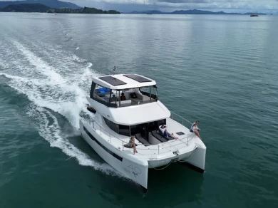 Robertson and Caine Leopard 40 PC da affittare a  Amphoe Mueang Phuket