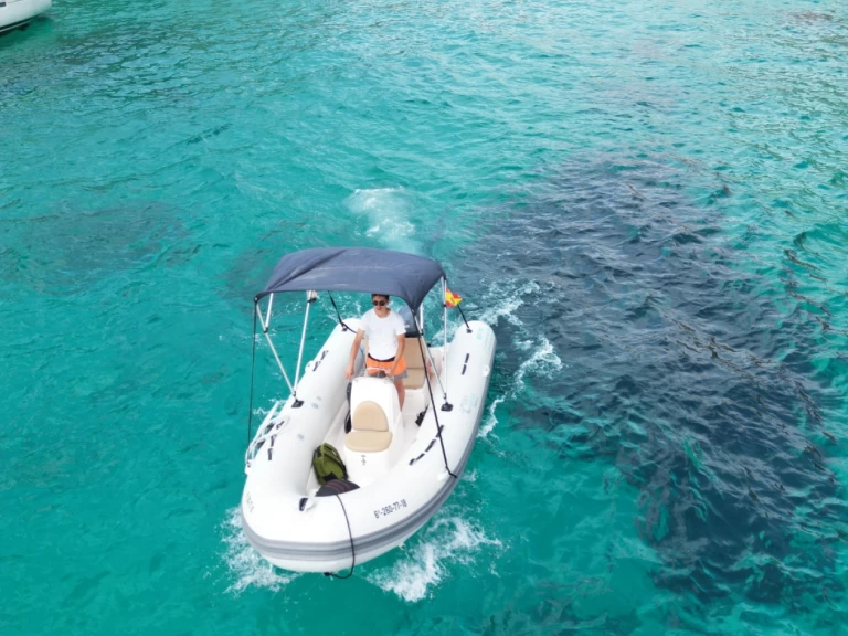 Location bateau Protender Xs 470 à Cala Figuera sur Samboat