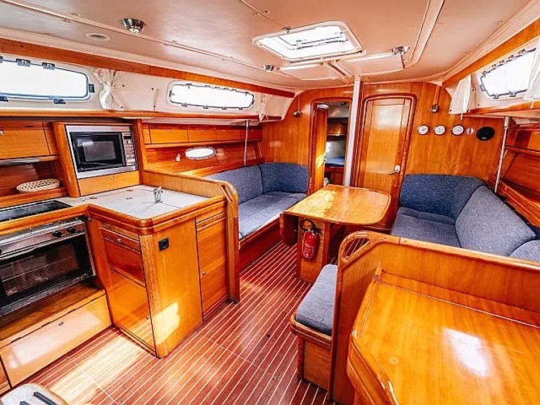 Louer Voilier avec ou sans skipper Bavaria à Betina