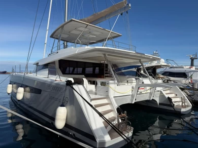 Louer Catamaran avec ou sans skipper Fountaine Pajot à Procida