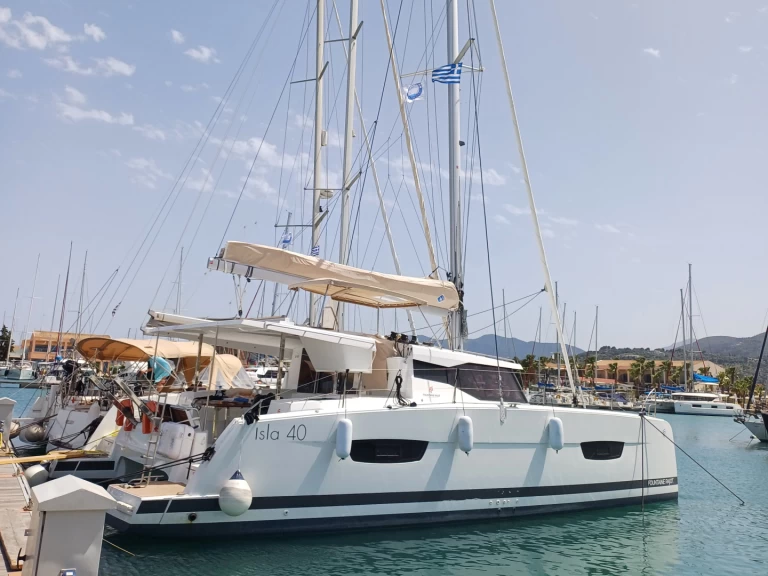Location Catamaran Fountaine Pajot avec permis
