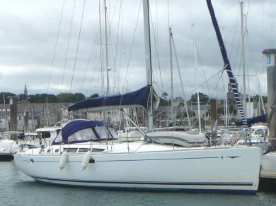 Hire Sailboat with or without skipper Jeanneau Níkiti