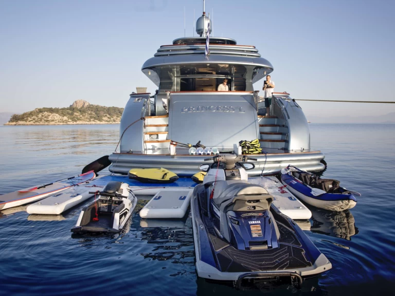 Location bateau Le Pirée pas cher PRINCESS L