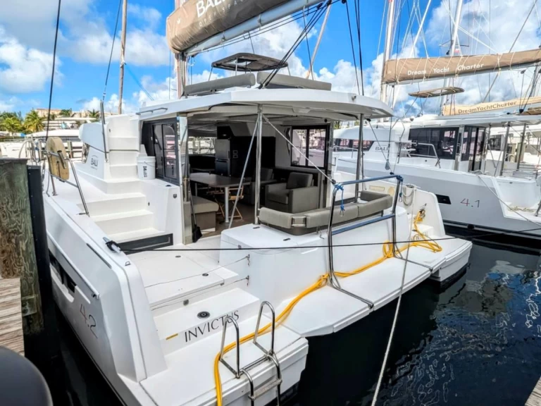 Louez un Bali Bali 4.2 à Nassau