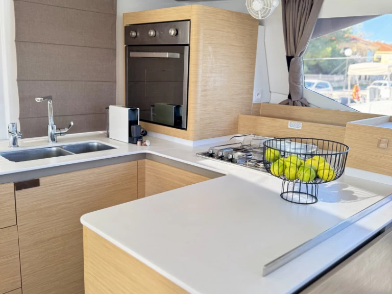 Catamaran à louer à Préveza au meilleur prix