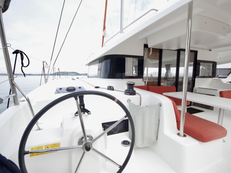 Excess Excess 14 a louer à Préveza