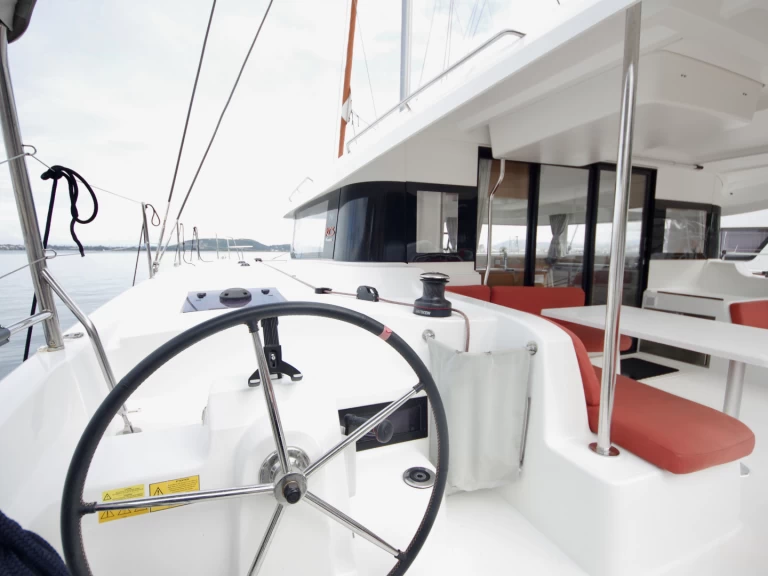 Excess Excess 14 a louer à Préveza