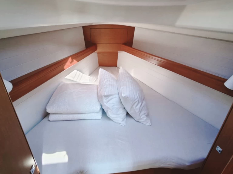 Location à Punat - Bavaria Cruiser 34 sur SamBoat