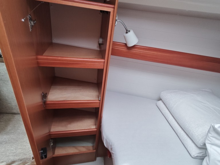 Louez un Bavaria Cruiser 34 à Punat