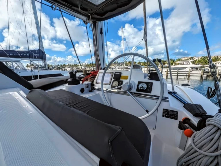 Location Catamaran à Nassau - Bali Bali 4.2