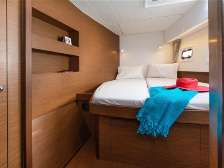 Catamaran à louer à Volos au meilleur prix