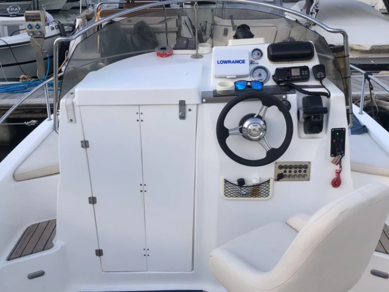 Bateau à moteur à louer à Málaga au meilleur prix