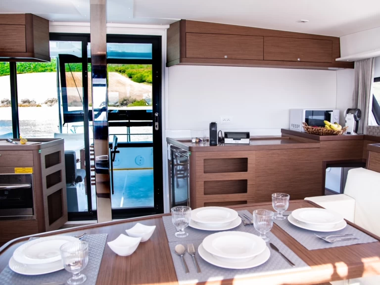 Location Catamaran à Naxos Port - Lagoon Lagoon 42