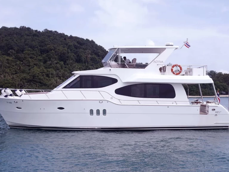 Location Yacht Jawsss avec permis