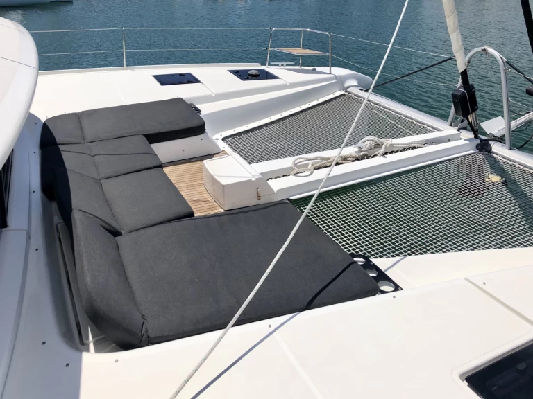 Catamaran à louer à Port Cogolin au meilleur prix