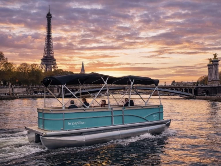 Location Bateau à moteur Croisière privée avec permis