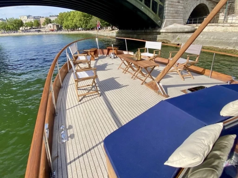 Yacht à louer à Paris au meilleur prix