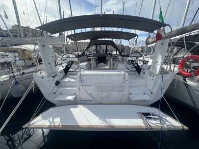 Charter a Dufour Dufour 48 in Procida on Samboat