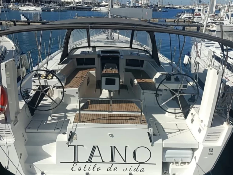 Location bateau Dufour Dufour 530 à Cagliari sur Samboat