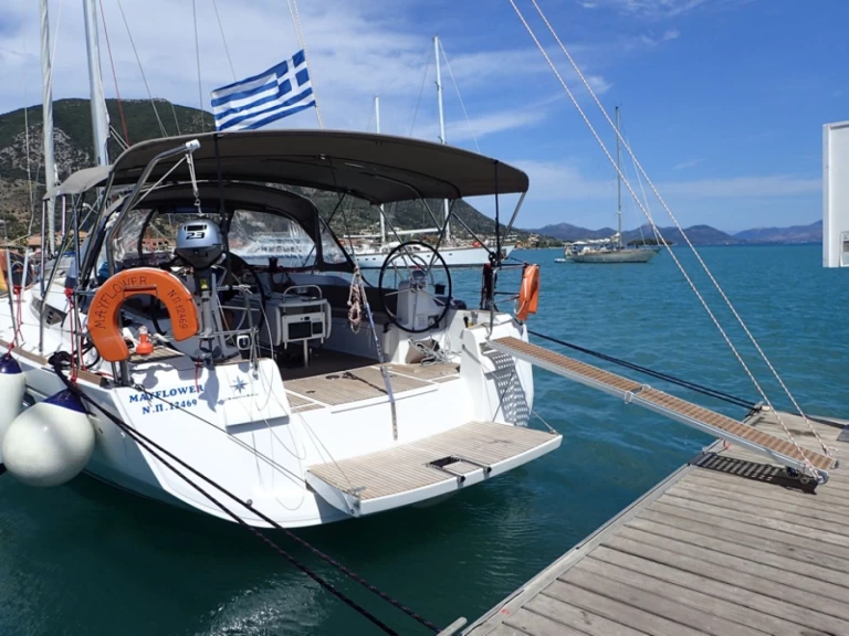 Location Voilier à Néa Péramos - Jeanneau Sun Odyssey 519