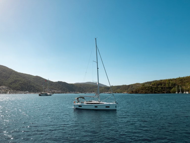 Louez un Bavaria Bavaria C38 à Fethiye