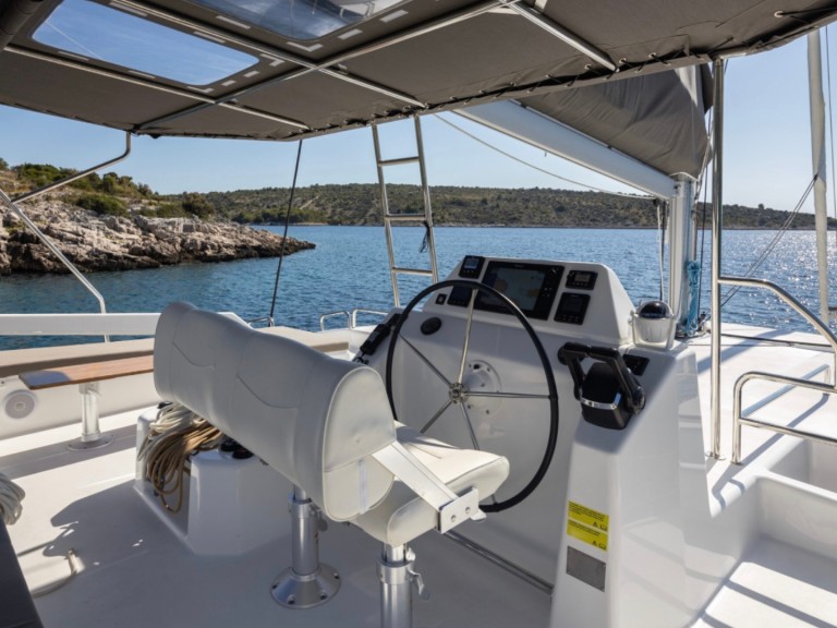 Dufour Dufour Catamarans 48 Sail a louer à Palerme