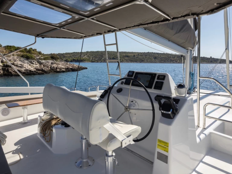 Dufour Dufour Catamarans 48 Sail a louer à Palerme