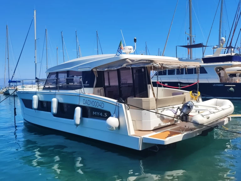 Fountaine Pajot Fountaine Pajot MY4.S a louer à Taranto