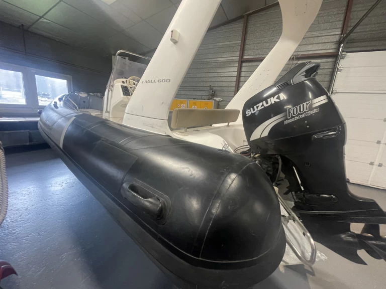 Location Semi-rigide Brig avec permis