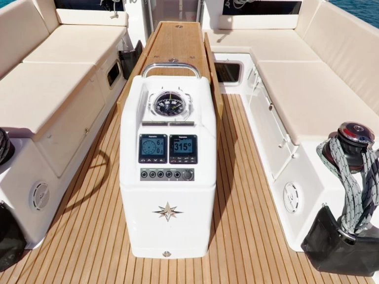 Louer Voilier avec ou sans skipper Jeanneau à Ibiza (Ville)