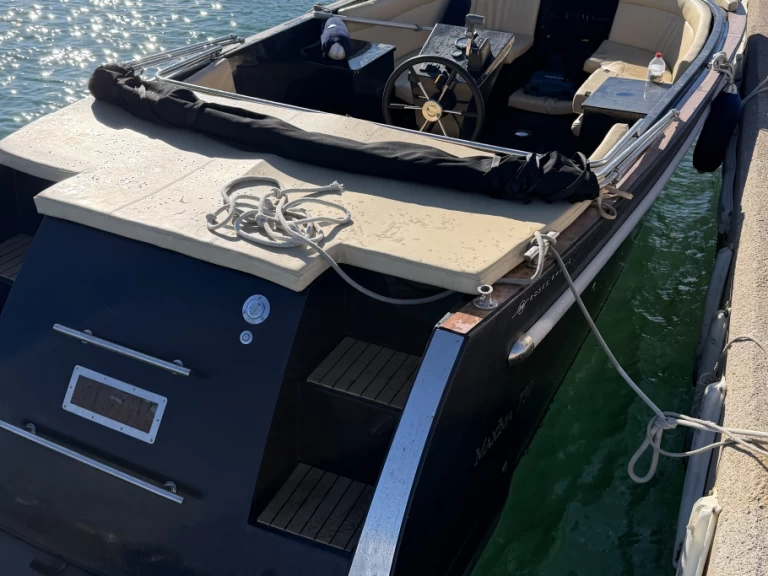 Louer Bateau à moteur avec ou sans skipper Maxima à Port de Blanes