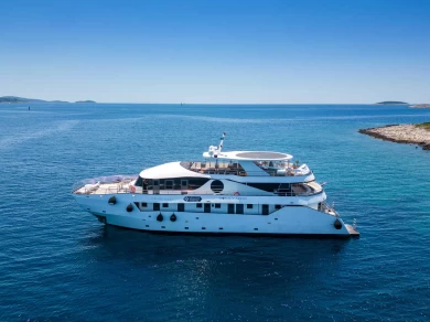 Noleggio Yacht di lusso con o senza skipper  a Primošten