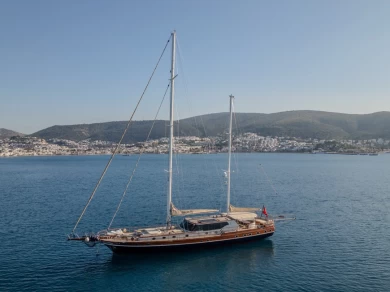 Bareboat Rental Sailboat  with a boat licence