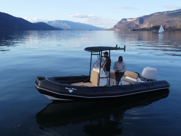 Location bateau Aix-les-Bains pas cher Sunrider 650 Neo Edition