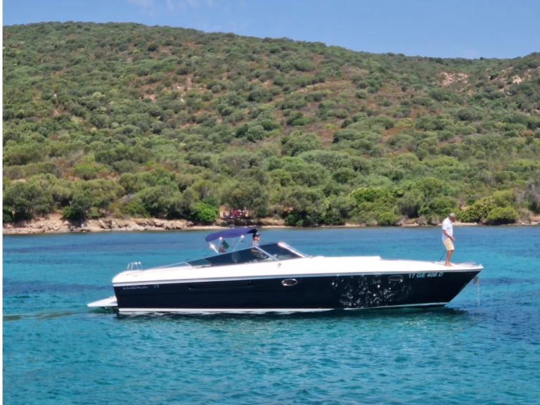 Location Bateau à moteur Itama avec permis