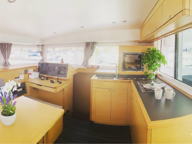 Location Catamaran Lagoon avec permis