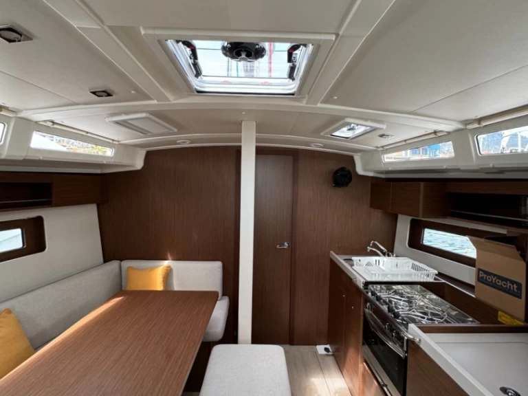 Location Voilier à Ajaccio - Bénéteau OCEANIS 37.1 OCEANIS 37.1