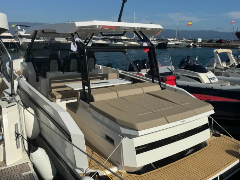 Location à Ajaccio - DE ANTONIO Yachts D33 CRUISER sur SamBoat