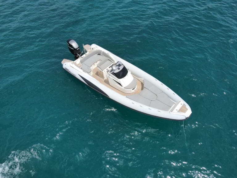 Location bateau Ajaccio pas cher Adrenalina 8.5