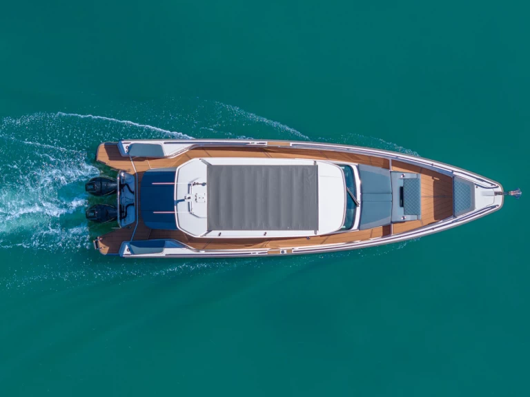 Louer Bateau à moteur avec ou sans skipper Axopar à Miami