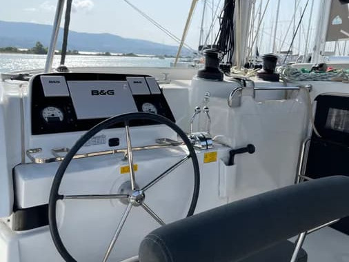 Catamaran à louer à Lefkáda au meilleur prix